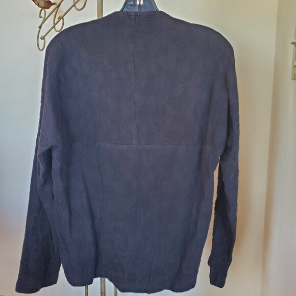 Black Crane Jacquard Top. Women's XS. Black. - Picture 3 of 5